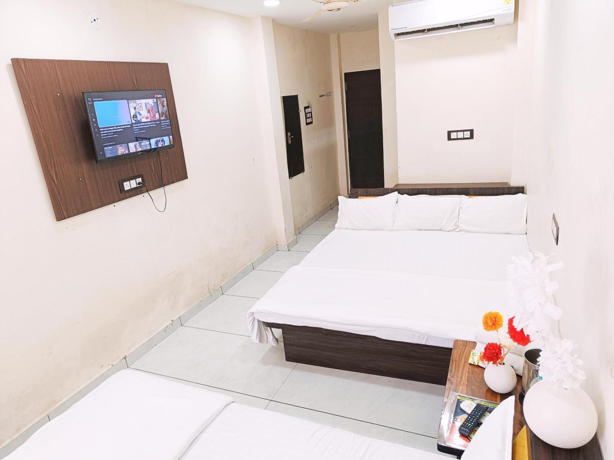 Hotel S Tower Ujjain Zewnętrze zdjęcie