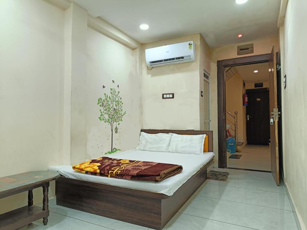 Hotel S Tower Ujjain Zewnętrze zdjęcie